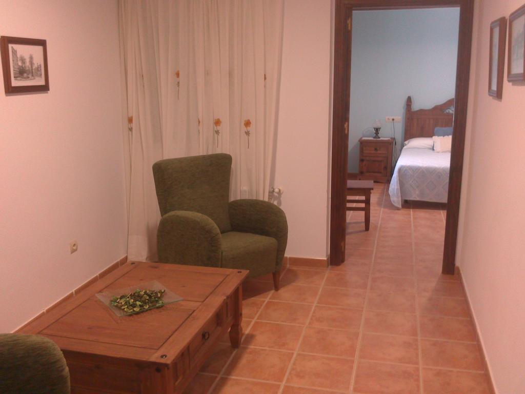 Hostal Rural La Casa Verde Cheles Phòng bức ảnh